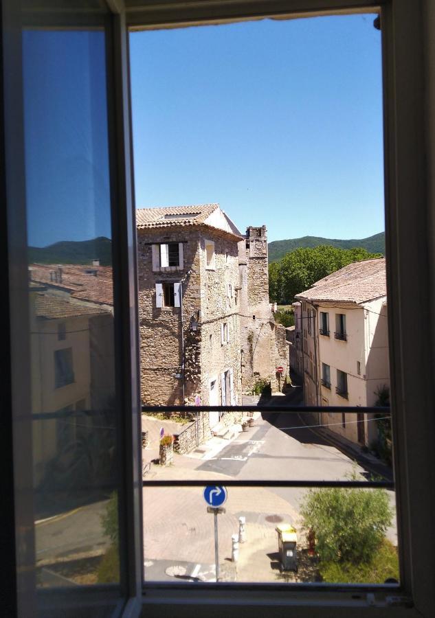 Hotel La Tour De L'Ange Hérépian Exterior foto
